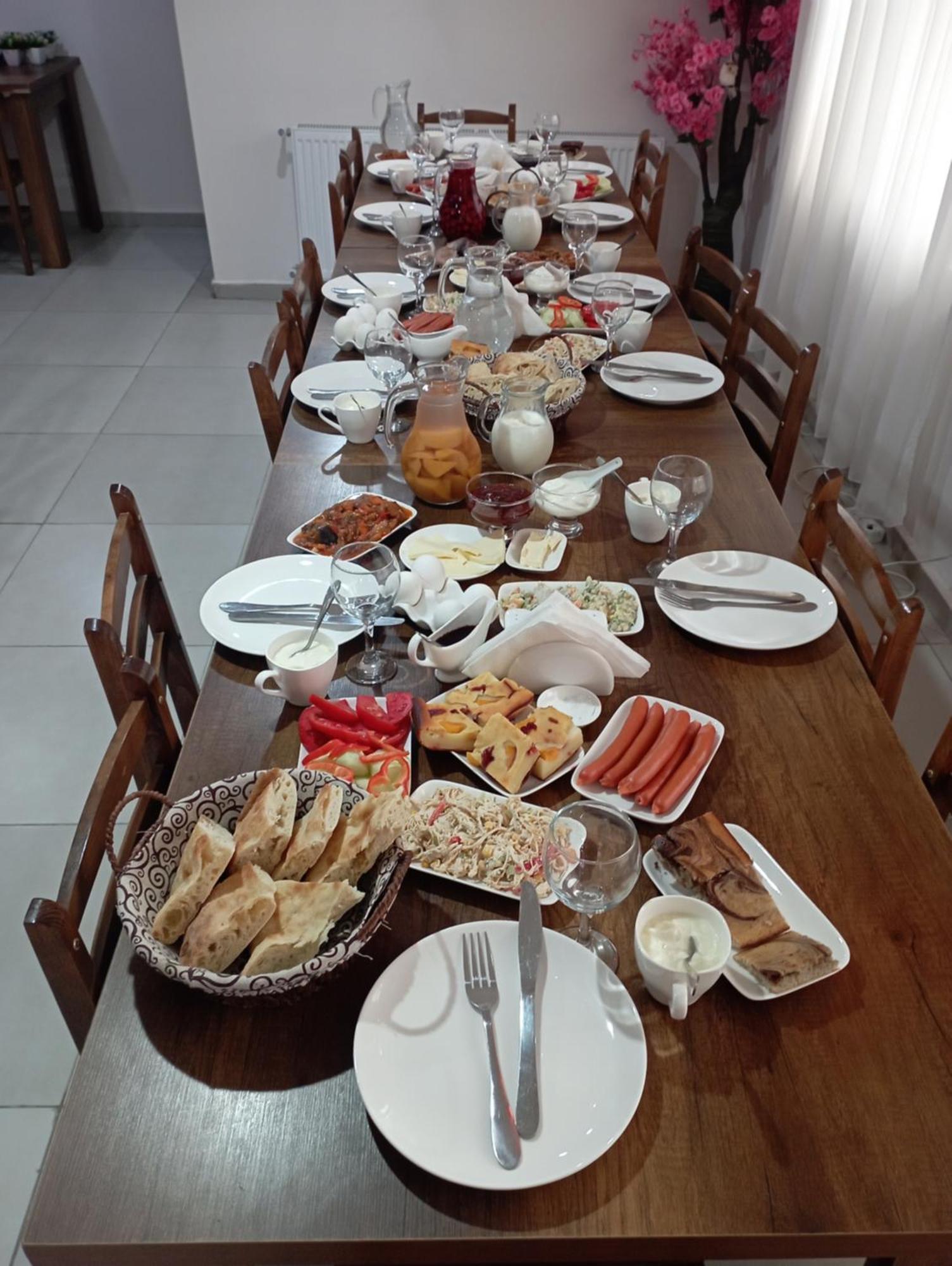 Hotel Marliza Mestia Ngoại thất bức ảnh